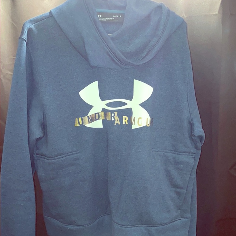 Brand new Under Armour sweatshirt! Large
